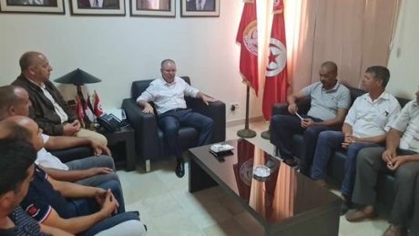 الأمين العام يدعم مطالب البلديين و يؤكد وقوف المنظمة معهم