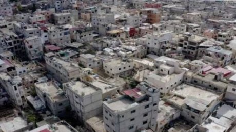 تجدد الاشتباكات المسلحة في مخيم عين الحلوة بلبنان