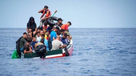 إحباط 3 عمليات "حرقة" وضبط 32 شخصا