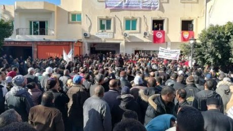 الهادي الغضباني يكتب عن "وجوه ومواقف نقابية في الذاكرة" (7): انا نعرف بورقيبة اكثر منكم