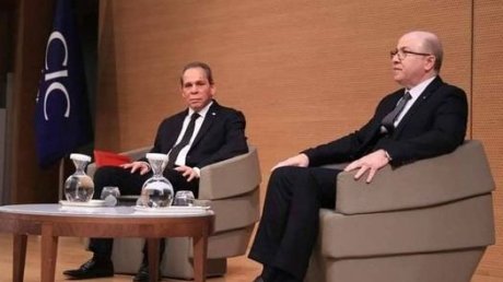 لقاء رئيس الحكومة بنظيره الجزائري : فرص استثمار في الطاقات المتجددة والادوية وصناعة السيارات