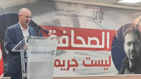 الطبوبي في مؤتمر الصحفيين: تضامن الاتحاد مع الصحفيين ونقابتهم، المطالبة بإلغاء المرسوم 54 وضرورة الحوار لإنقاذ القطاع