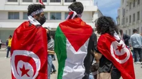 وصول باخرة محملة بمساعدات من الجالية التونسية بفرنسا لفائدة فلسطين مساء اليوم بميناء حلق الوادي