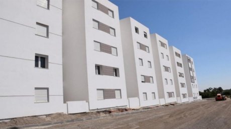 معتمد سبيطلة: رجال أعمال وأصحاب نفوذ وقيادات حزبية بقائمة المنتفعين بالمساكن الاجتماعية