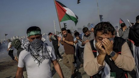 الشرطة التركية تفرق تظاهرة مؤيدة للفلسطينيين قرب قاعدة إنجرليك العسكرية