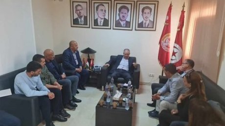 مدى تقدم المفاوضات في المساحات الكبرى في اجتماع الأمين العام بجامعة السياحة