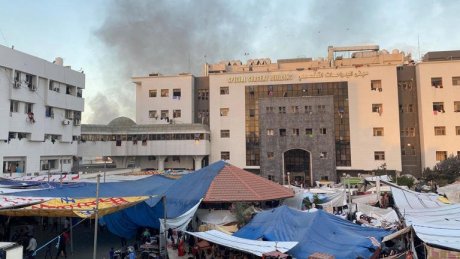 ماذا يمكن ان تعرف عن مستشفى الشفاء في غزة أكبر مؤسسة صحية في القطاع واهم ملجأ من القصف؟