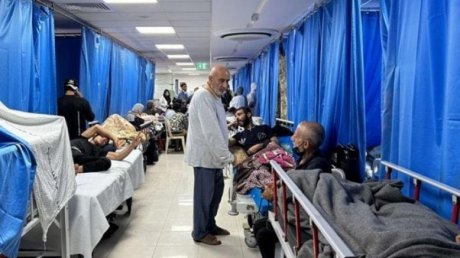 حماس تحمّل بايدن المسؤولية عن اقتحام جيش الاحتلال لمجمع الشفاء