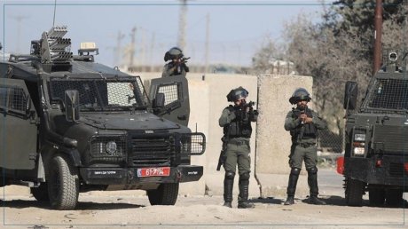 الضفة الغربية: استشهاد 3 فلسطينيين وإصابة 6 جنود بعملية إطلاق نار
