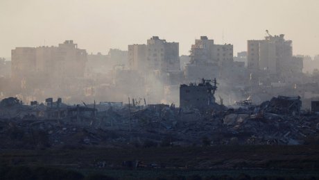 إستشهاد 15 مواطن فلسطيني في قصف لطائرات الاحتلال بمخيم النصيرات وخان يونس