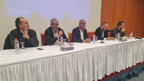 أنور بن قدور في افتتاح ندوة المالية لجهة تونس : الحكومة وقعت في نفس أخطاء الحكومات السابقة و دون حوار لن يستقيم حال البلاد