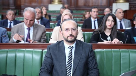 ... نزار بن ناجي وزير تكنولوجيات الاتصال : إرتفاع المعاليم الجبائية و الديوانة يعيق تطور مؤسسات القطاع و لكن
