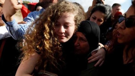 أيقونة فلسطين" عهد التميمي حرة"