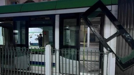 حادث جديد لمترو ذو عربات جديدة بباردو