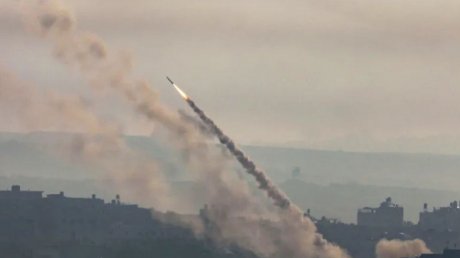 المقاومة تقصف بالصواريخ مستوطنات غلاف غزة