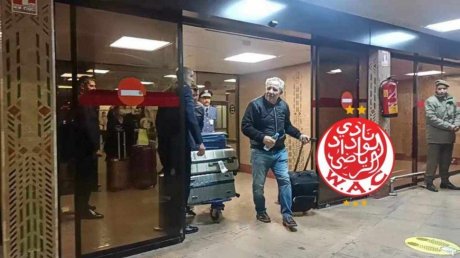 فوزي البنزرتي يصل إلى المغرب تمهيداً لتوقيعه مع الوداد الرياضي المغربي