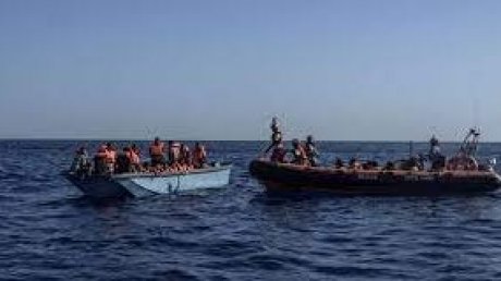 تونس تمنع أكثر من 83 الف مهاجر من الذهاب إلى إيطاليا