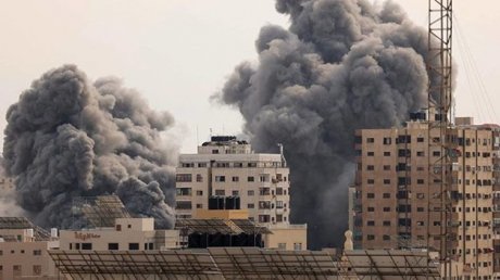 في اليوم الـ75 من العدوان : غارات كثيفة على مناطق متفرقة بغزة