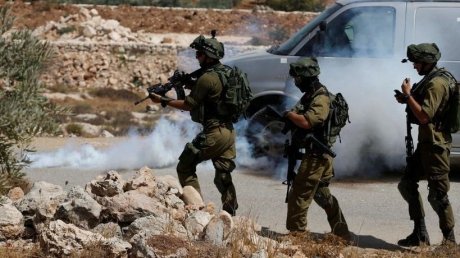 استشهاد فلسطينيين اثنين برصاص الاحتلال الصهيوني في الخليل بالضفة الغربية