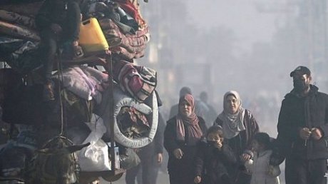 اليوم 96 من الحرب : شهداء بالعشرات وغارات جوية على قطاع غزة