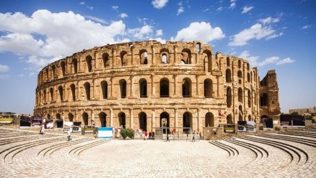 طقس اليوم الثلاثاء : أمطار وأجواء باردة الى شديدة البرودة في غزة و ضباب محلي كثيف في الصباح تليه سحب عابرة بأغلب جهات تونس