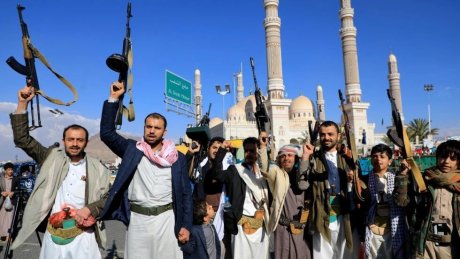 سنتكوم تعلن عن ضربة جديدة ضد صاروخ للحوثيين يهدد السفن في البحر الأحمر