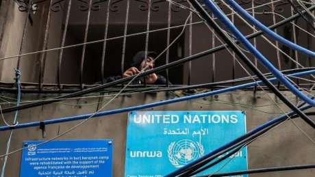 لاجئون فلسطينيون في لبنان يخشون على مصيرهم حال نفاد تمويل الأونروا