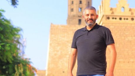 الاردن يعتقل ناشطين سياسيين بسبب اسنادهم أهالي غزة واعتراضهم على مرور شاحنات الى الاحتلال