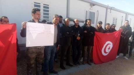 تطاوين: احتجاجات على تعطل الأشغال بمحطة غاز الجنوب بالقرضاب