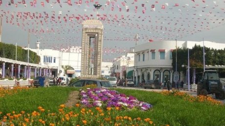 طقس اليوم الأربعاء : أجواء باردة وارتفاع على درجات الحرارة في غزة و سحب عابرة أحيانا كثيفة مع أمطار متفرقة في تونس