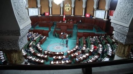 ربيع المجيدي وزير النقل امام النواب : سنواصل الاستثمار في المطارات ب 5 مليارات رغم الخسائر السنوية