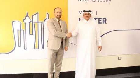 يقيم بها أكثر من أربعين الف تونسي: تفعيل خدمات التحويلات المالية والتجارية الالكترونية مع قطر