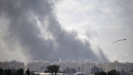 الاحتلال يكثف القصف على جباليا وخان يونس ويحاصر مدينة حمد