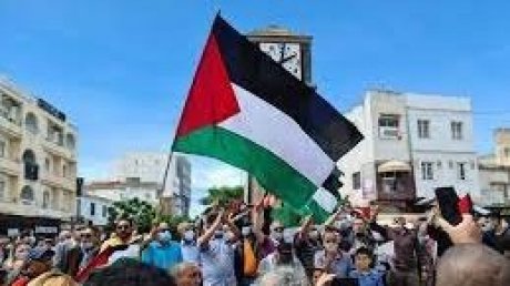 بقيادة الاتحاد الجهوي : مسيرة تضامنية للمجتمع المدني ببنزرت تضامنا مع فلسطين
