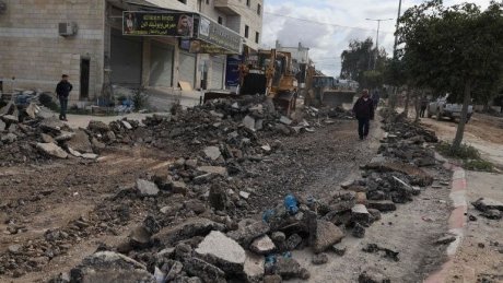 قوات الاحتلال تنفذ اقتحامات في الضفة الغربية وتعتقل 25 فلسطينيا