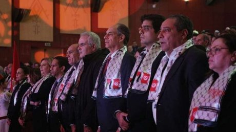 السهرة الثانية من مهرجان الاغنية : عفيفة العويني وعزالدين خلفة وهيفاء بن عامر يغنون للمقاومة وينشدون الحياة