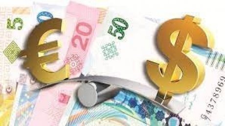 إلى غاية 26 مارس الجاري : تراجع قيمة الدينار أمام الدولار و الأورو و تحسن أيام التوريد