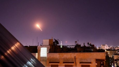 إستشهاد 42 جنديا سوريا ومقاتلا حزب الله في ضربات صهيونية على سوريا