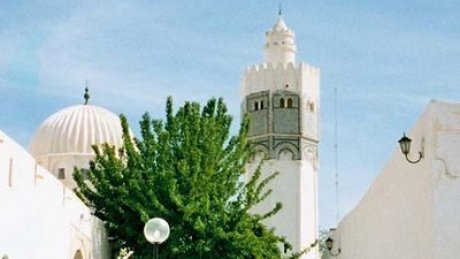 طقس اليوم الخميس : الحرارة أعلى من معدلها العام حتى السبت في قطاع غزة و قليل السحب في تونس