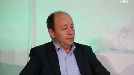 الحشرة القرمزية تستحوذ على ثمار "الهندي ": لا دواء ناجع وموارد رزق آلاف العائلات مهددة
