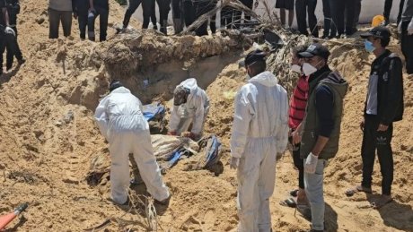 6 مجازر بغزة وانتشال جثامين الشهداء يستمر من المقبرة الجماعية بمجمع ناصر