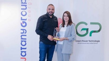 بين شركة هواوي و المجمع الوطني للطاقة : تجديد الثقة لدعم تركيز مولدات الطاقة صديقة البيئة