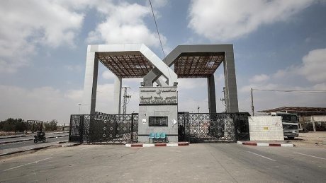 الاحتلال يواصل إغلاق معبري رفح وكرم أبو سالم وتحذيرات من كارثة إنسانية