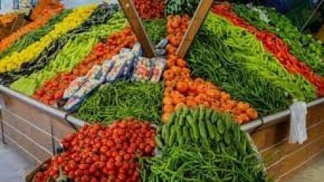 خلال الايام السابقة لعيد الاضحى : ارتفاع اغلب اسعار الخضر والاسماك وتراجع البطاطا