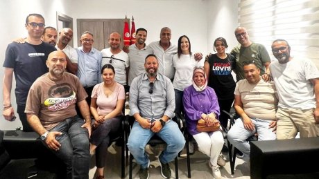 الفرع الجامعي لتكنولوجيا الاتصالات والخدمات بتونس: تجديد الثقة في رمزي العنابي