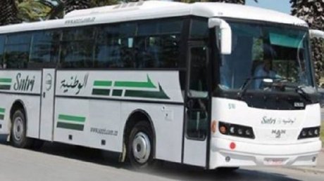 كاتب عام جامعة النقل يحيي السواق والعاملين في الشركات والمراقبين على مجهودهم في تأمين سفريات العيد