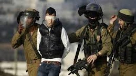 قوات الاحتلال "الإسرائيلي" تعتقل 35 مواطنا فلسطينيا على الأقل من الضفة الغربية