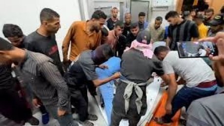 شهداء في غارات "إسرائيلية" على مخيم النصيرات ودير البلح