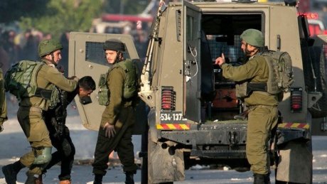 الاحتلال يعتقل 28 مواطنا فلسطينيا من الضفة الغربية ما يرفع حصيلة الاعتقالات منذ 7 أكتوبر إلى 9430