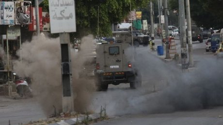 اقتحامات جديدة للاحتلال بالضفة الغربية واشتباكات في بلاطة وطوباس